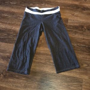 Champion Capri Work Out Pants